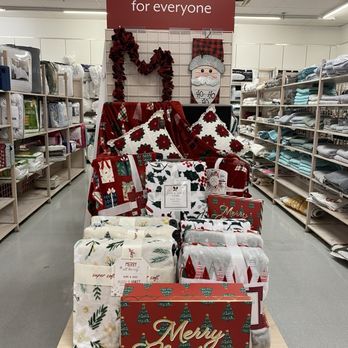 Bealls Outlet - Home Decor - Women's Clothing Near Me - Sun City, Arizona