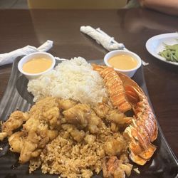 Shogun Bluefield - Lobster habachi with fried and white rice