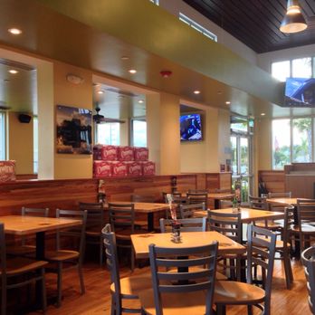 PDQ Chicken - Great lighting and comfortable design. - Sandwiches Near Me - Miami, Florida