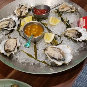 Keewaydin's on Fifth - Washington Oyesters... these were the best. - Seafood Near Me - Naples, Florida