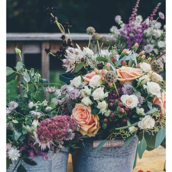 Jeffrey's Flowers - The arrangement I chose online - Florists Near Me - Mechanicsburg, Pennsylvania Jeffrey's Flowers - The arrangement I chose online - Florists Near Me - Mechanicsburg, Pennsylvania