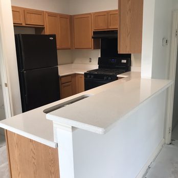 Alpha Granite - Breakfast bar done perfectly - Building Supplies Near Me - Austin, Texas