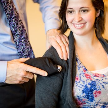 Pinnacle Health Solutions - Extremity therapies performed in office daily on shoulders, hips, knees, arms, etc. - Chiropractors Near Me - Olympia, Washington Pinnacle Health Solutions - Extremity therapies performed in office daily on shoulders, hips, knees, arms, etc. - Chiropractors Near Me - Olympia, Washington