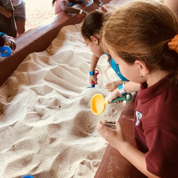 Blue Summit Academy - Preschools Near Me - Lutz, Florida