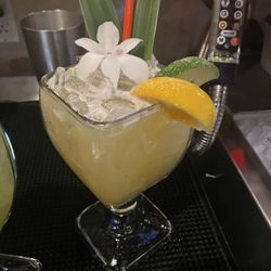3 Bad Hombres - Pineapple fresh margarita!!