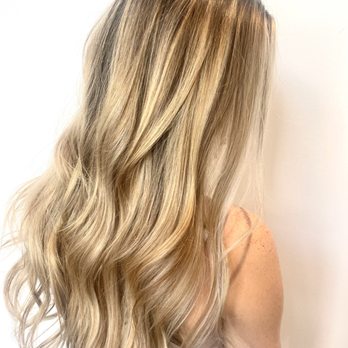 Natalie Carmichael Hairstylist - Hair Stylists Near Me - Franklin, Tennessee Natalie Carmichael Hairstylist - Hair Stylists Near Me - Franklin, Tennessee