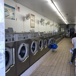 Brothers Cleaners - Washer