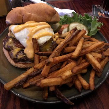 Highway House - Burgers Near Me - Chicago, Illinois Highway House - Burgers Near Me - Chicago, Illinois