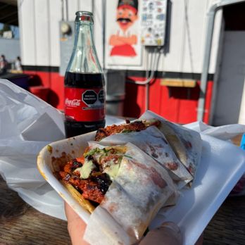 Tacos La Central - Three tacos dad Ado Bada!!! - Mexican Near Me - Colton, California Tacos La Central - Three tacos dad Ado Bada!!! - Mexican Near Me - Colton, California