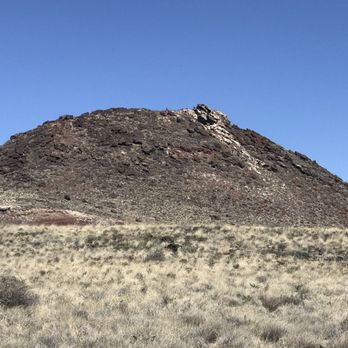 Three Sisters Volcanoes - Hiking Near Me