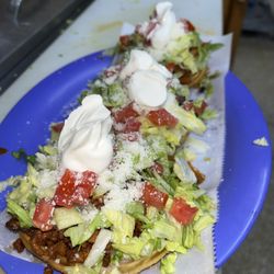 Los Compadres Mexican Food - Sopes