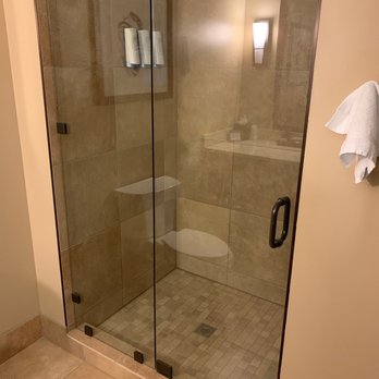 Swinomish Lodge - Shower - Hotels Near Me - Anacortes, Washington Swinomish Lodge - Shower - Hotels Near Me - Anacortes, Washington