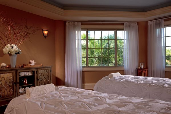 The Ritz-Carlton, Naples by null