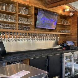 Bar 326