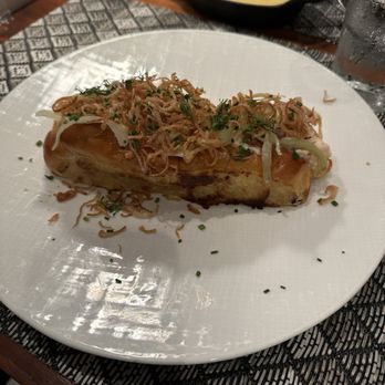 C. Ellet's - Lobster roll - Steakhouses Near Me - Atlanta, Georgia