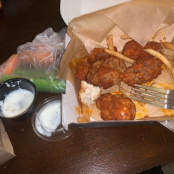Buffalo Wild Wings - Dry Boneless Wings barely any sauce and stale French Fries. Tastes like it's all leftovers. Never coming here again - Chicken Wings Near Me - Hemet, California Buffalo Wild Wings - Dry Boneless Wings barely any sauce and stale French Fries. Tastes like it's all leftovers. Never coming here again - Chicken Wings Near Me - Hemet, California