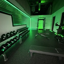 Project Power Gym - Extra little gym for personal training, or if vacant, can be used by anyone.
