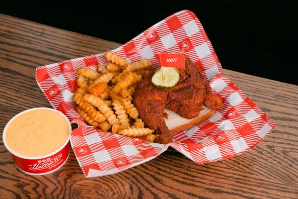 Hattie B's Hot Chicken by null