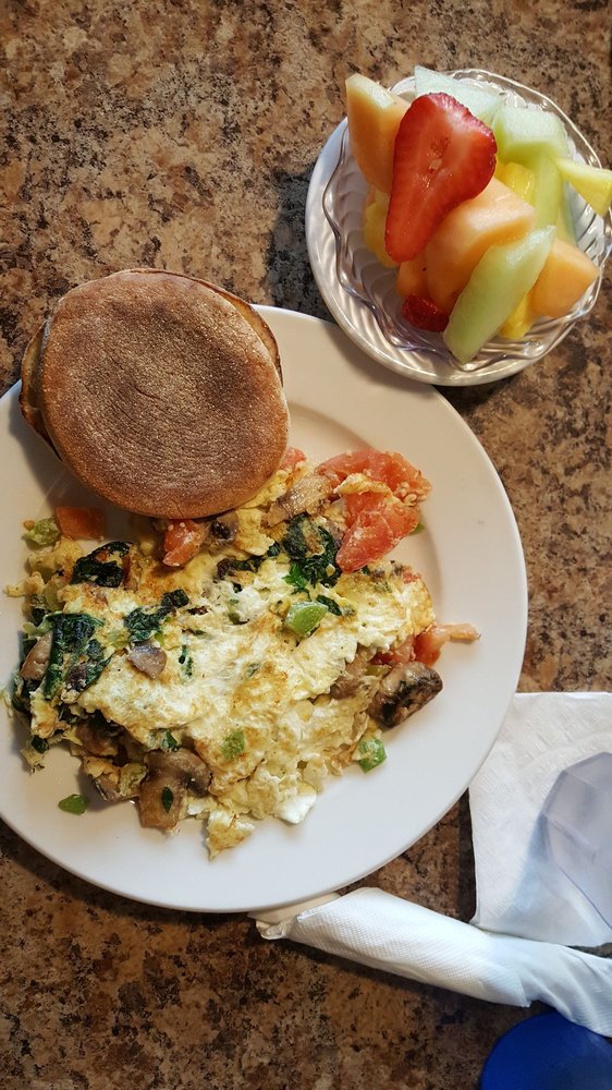YOLKS & BERRIES 89 Photos & 126 Reviews Breakfast & Brunch 505 N