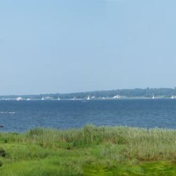 Rhode Island Real Estate - Waterfront in RI Real Estate on Narragansett Bay - Real Estate Agents Near Me - North Kingstown, Rhode Island Rhode Island Real Estate - Waterfront in RI Real Estate on Narragansett Bay - Real Estate Agents Near Me - North Kingstown, Rhode Island