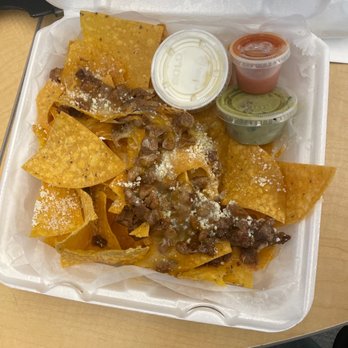 Taqueria Del Pueblo - Steak nachos was my order - Mexican Near Me - Lawrence, Massachusetts Taqueria Del Pueblo - Steak nachos was my order - Mexican Near Me - Lawrence, Massachusetts