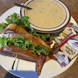 Screaming Eagle American Bar And Grill - Flaming BLT with Blue DeJour soup