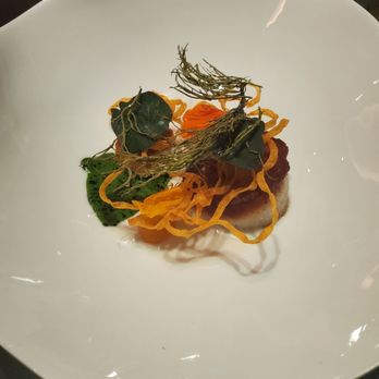 EVER - Scallop, herb puree, puffed seaweed - New American Near Me - Chicago, Illinois