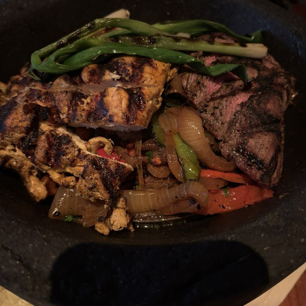 El Vez - Fajitas (combo) - Mexican Near Me - Philadelphia, Pennsylvania El Vez - Fajitas (combo) - Mexican Near Me - Philadelphia, Pennsylvania