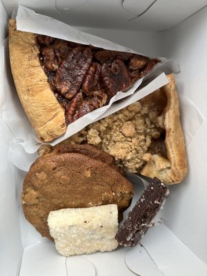 Ravelin Bakery by null