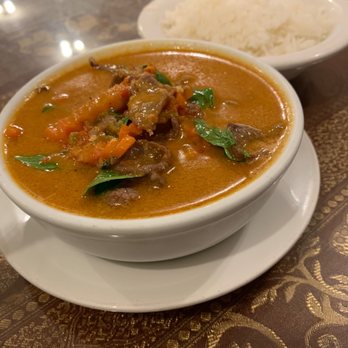 Hilo Siam Thai Restaurant - Panang curry - beef - Thai Near Me - Hilo, Hawaii Hilo Siam Thai Restaurant - Panang curry - beef - Thai Near Me - Hilo, Hawaii