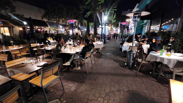 Pizzeria Cardamomo by null