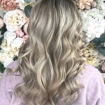 Salon Glow Chicago - Hair Salons Near Me - Chicago, Illinois