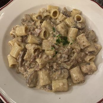 Maialina - Rigatoni rustica - Italian Near Me - Indianapolis, Indiana Maialina - Rigatoni rustica - Italian Near Me - Indianapolis, Indiana