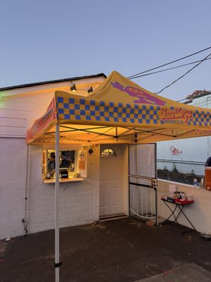 Smiley's Burger Club by null