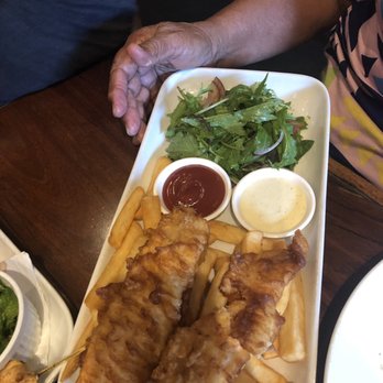 The Fox Sporting Bar & Restaurant - Fish n Chips - Sports Bars Near Me - Auckland, AUK The Fox Sporting Bar & Restaurant - Fish n Chips - Sports Bars Near Me - Auckland, AUK