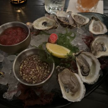 Gordon Ramsay Hell's Kitchen - Oysters - New American Near Me - Miami, Florida Gordon Ramsay Hell's Kitchen - Oysters - New American Near Me - Miami, Florida