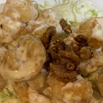 Furi Chinese Restaurant - Honey walnut shrimp - Cantonese Near Me - Edmonds, Washington