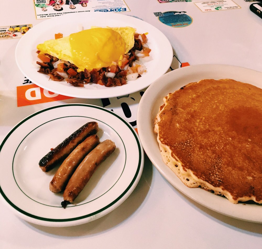 HOAGIES FAMILY RESTAURANT 82 Photos & 118 Reviews Breakfast