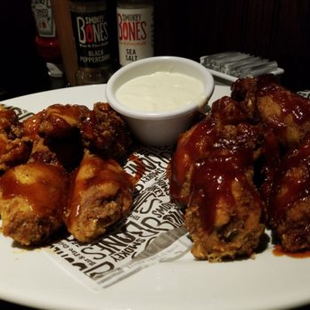 Smokey Bones Woodbridge - Wangz - Barbeque Near Me - Woodbridge, Virginia