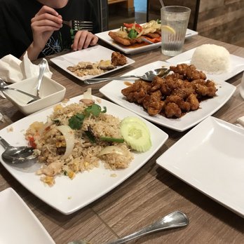 Thai Spoon Cafe - Thai Near Me - Redlands, California