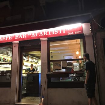 Bar ai Artisti - Cocktail Bars Near Me - Venezia, VE