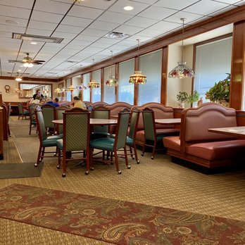 The Original Granny's - Inside dining - Breakfast & Brunch Near Me - Wheeling, Illinois