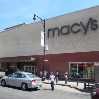 Macy's - Close Up Picture Shot Of Macy's Flushing, New York!!! - Department Stores Near Me - Flushing, New York