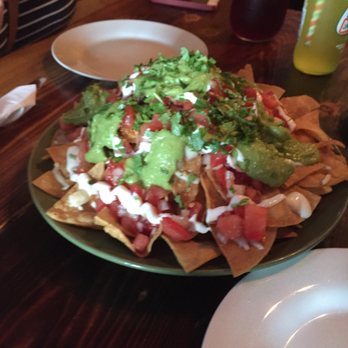 MEXITACO - Nachos with tinga and guac - Mexican Near Me - Toronto, Ontario MEXITACO - Nachos with tinga and guac - Mexican Near Me - Toronto, Ontario