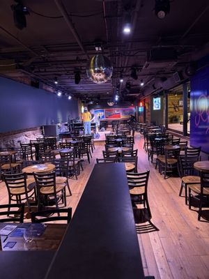 Pete's Dueling Piano Bar by null