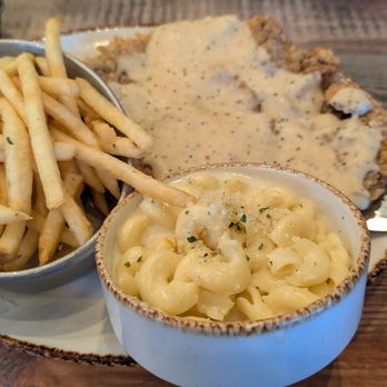Cactus Jacks - Chicken Fried Steak - Sports Bars Near Me - Baytown, Texas