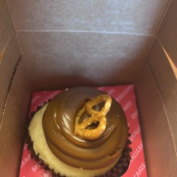 Smallcakes - Smyrna - Salted Caramel - Cupcakes Near Me - Smyrna, Georgia Smallcakes - Smyrna - Salted Caramel - Cupcakes Near Me - Smyrna, Georgia