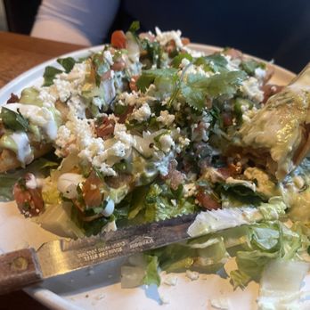 La Mesa Modern Mexican - Chicken flautas - Mexican Near Me - St. Charles, Illinois
