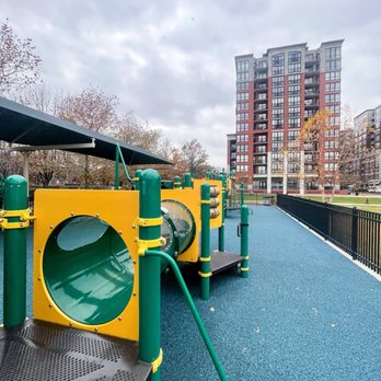 Maxwell Place Park Playground - nice and clean - Parks Near Me - Hoboken, New Jersey Maxwell Place Park Playground - nice and clean - Parks Near Me - Hoboken, New Jersey