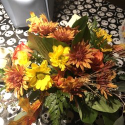 Celeste's Flower Barn - Fall arrangement